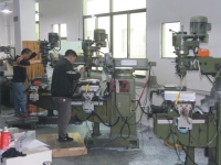 生產(chǎn)車(chē)間